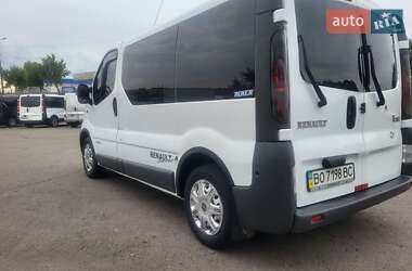 Минивэн Renault Trafic 2004 в 