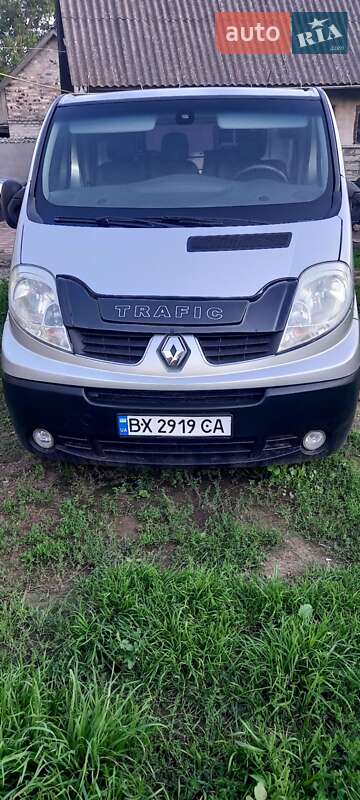 Грузовой фургон Renault Trafic 2013 в 