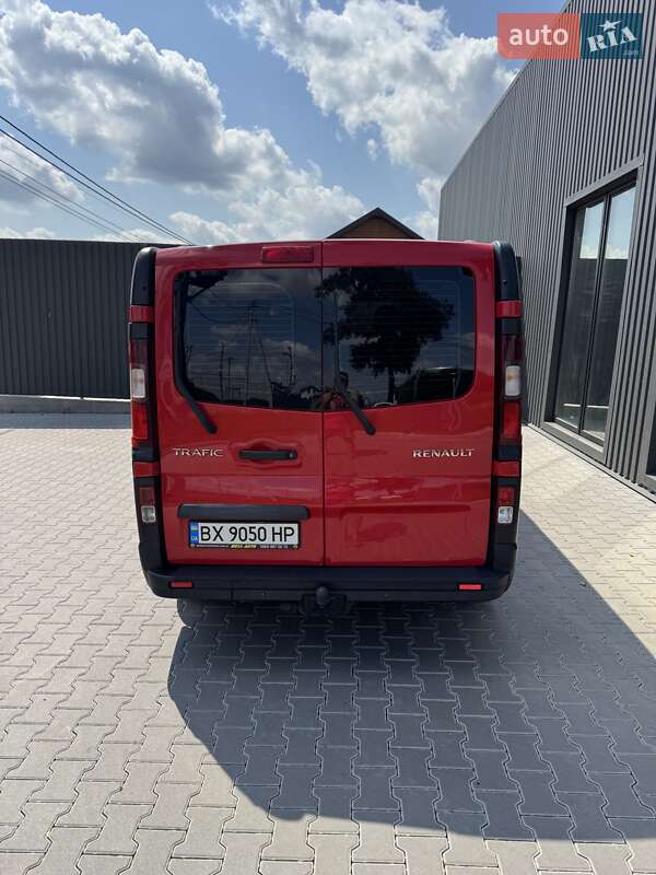 Мінівен Renault Trafic 2015 в Києві