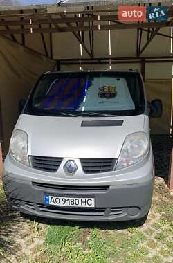 Минивэн Renault Trafic 2010 в Ужгороде