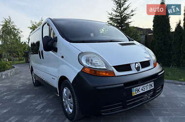 Минивэн Renault Trafic 2006 в Кременце