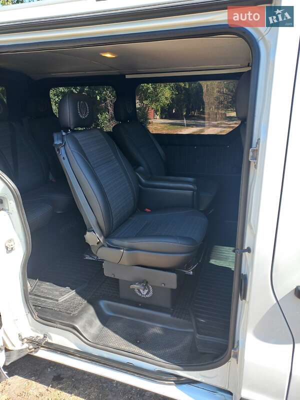 Мінівен Renault Trafic 2017 в Кам'янському