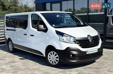 Минивэн Renault Trafic 2015 в Ровно
