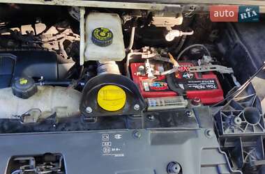 Минивэн Renault Trafic 2016 в 