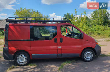 Минивэн Renault Trafic 2005 в Чернигове