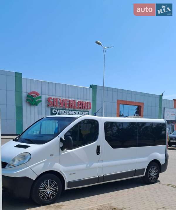 Минивэн Renault Trafic 2008 в Берегово