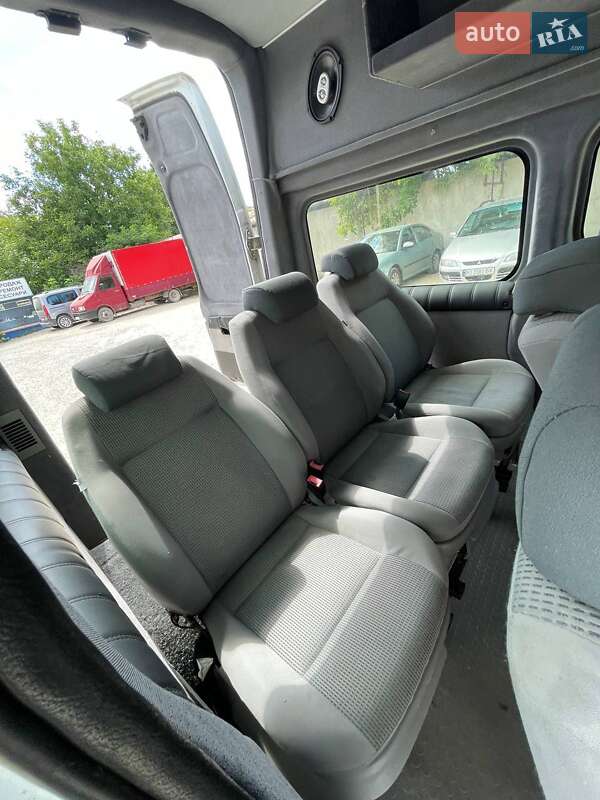 Минивэн Renault Trafic 2005 в Тернополе фото 8 Минивэн Renault Trafic 2005 в Тернополе