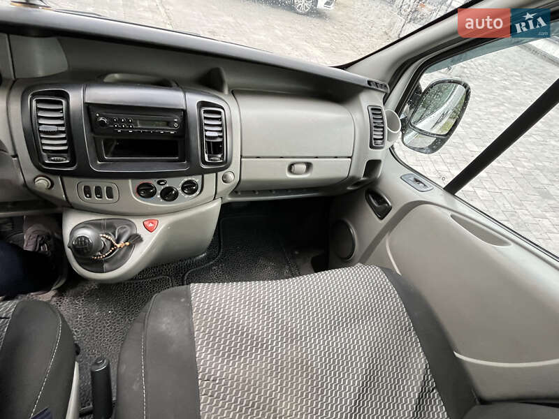 Вантажний фургон Renault Trafic 2009 в Львові фото 7 Вантажний фургон Renault Trafic 2009 в Львові