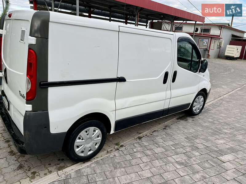 Вантажний фургон Renault Trafic 2009 в Львові фото 14 Вантажний фургон Renault Trafic 2009 в Львові