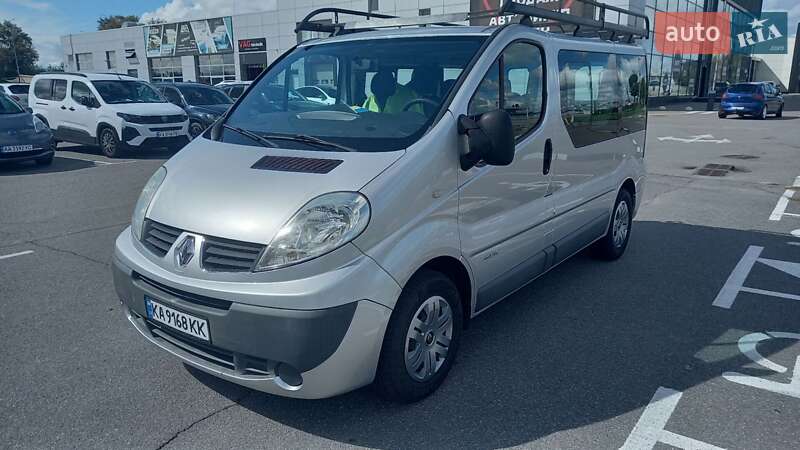Минивэн Renault Trafic 2012 в Киеве