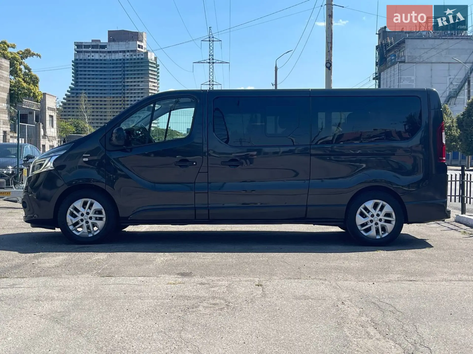 2019 Renault Trafic - мініатюра 4