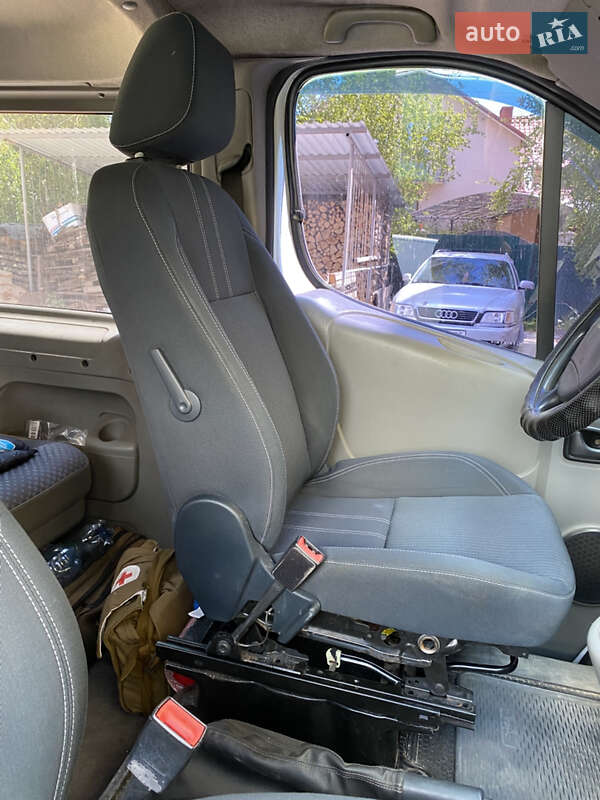 Минивэн Renault Trafic 2008 в Тернополе фото 13 Минивэн Renault Trafic 2008 в Тернополе