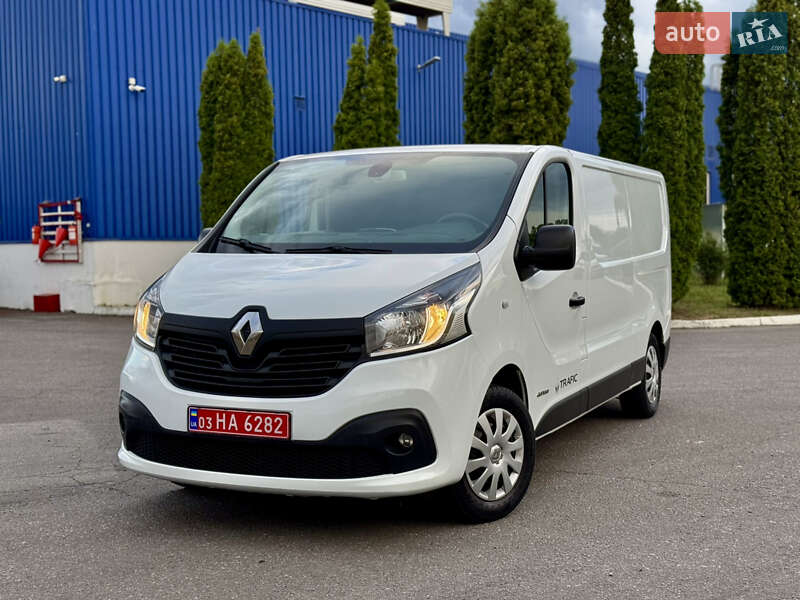 Грузовой фургон Renault Trafic 2016 в Полтаве