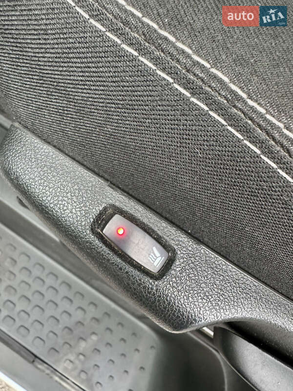 Грузовой фургон Renault Trafic 2016 в Полтаве