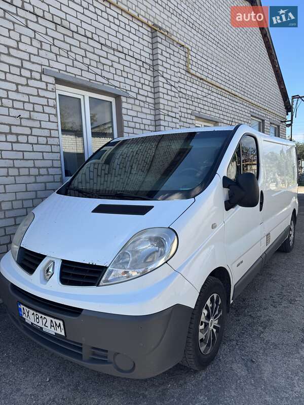 Renault Trafic 2013 Renault Trafic 2013