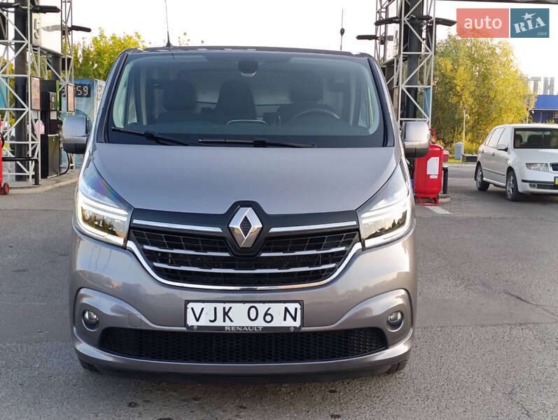 Вантажний фургон Renault Trafic 2021 в Дубні