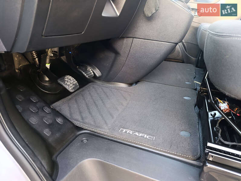 Вантажний фургон Renault Trafic 2021 в Дубні