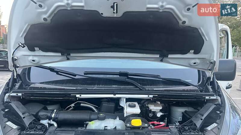 Грузовой фургон Renault Trafic 2021 в Дубно