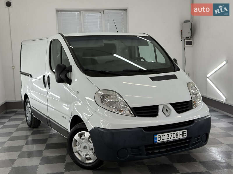 Renault Trafic 2012