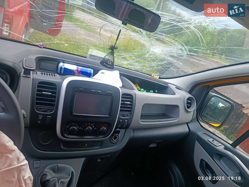 Минивэн Renault Trafic 2017 в Дубно