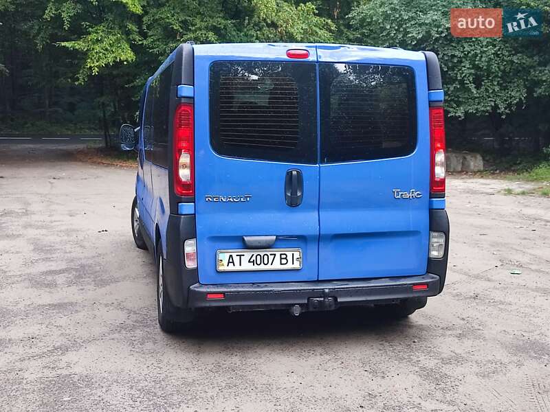 Минивэн Renault Trafic 2007 в Львове