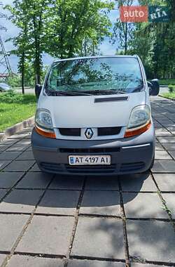 Мінівен Renault Trafic 2005 в Калуші