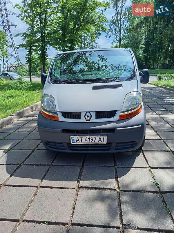 Renault Trafic 2005