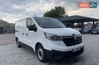 Вантажний фургон Renault Trafic 2022 в Радивиліві