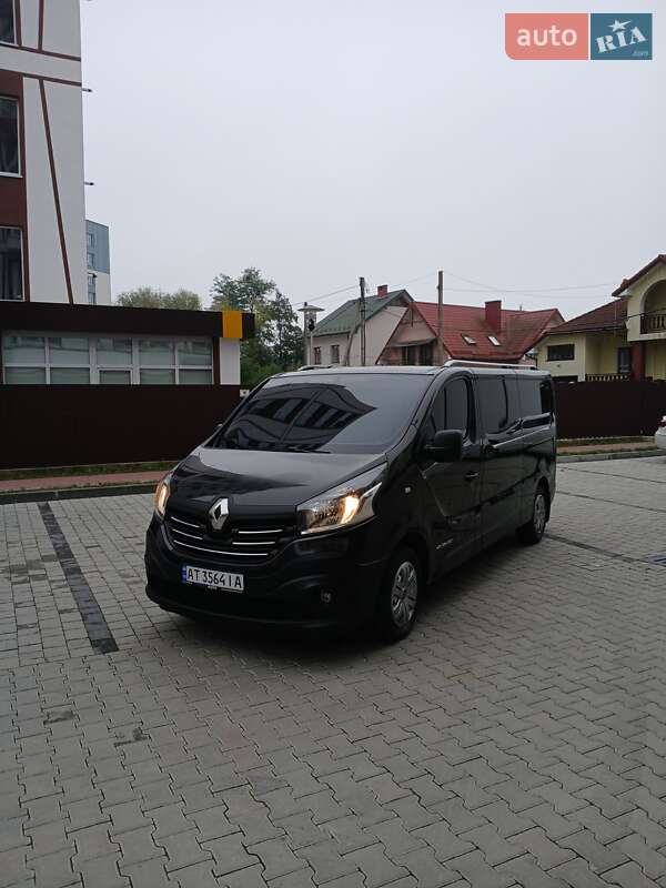 Грузовой фургон Renault Trafic 2016 в Ивано-Франковске