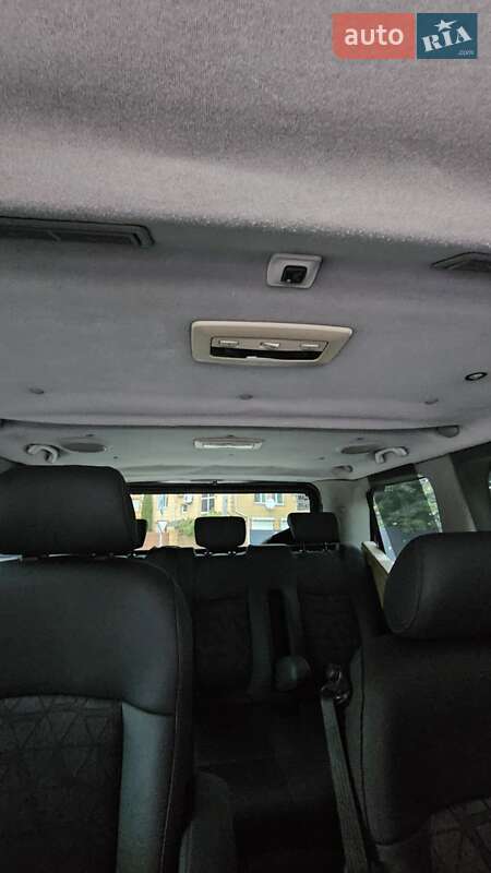 Минивэн Renault Trafic 2006 в Ужгороде