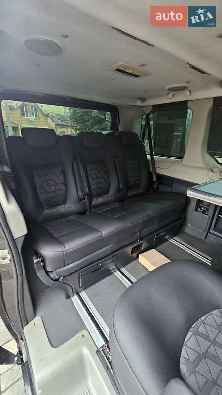 Минивэн Renault Trafic 2006 в Ужгороде