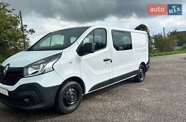 Мінівен Renault Trafic 2016 в Дубні