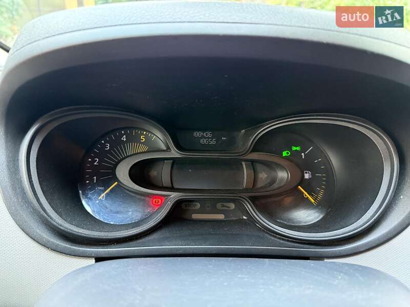 Мінівен Renault Trafic 2016 в Києві