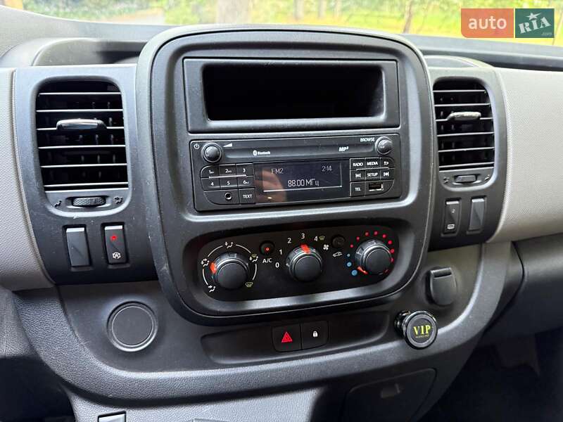 Мінівен Renault Trafic 2016 в Києві