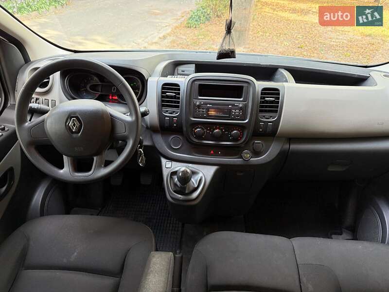 Мінівен Renault Trafic 2016 в Києві