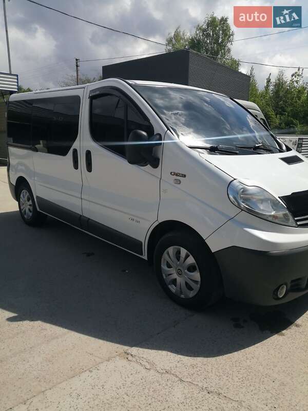 Мінівен Renault Trafic 2013 в Бориславі