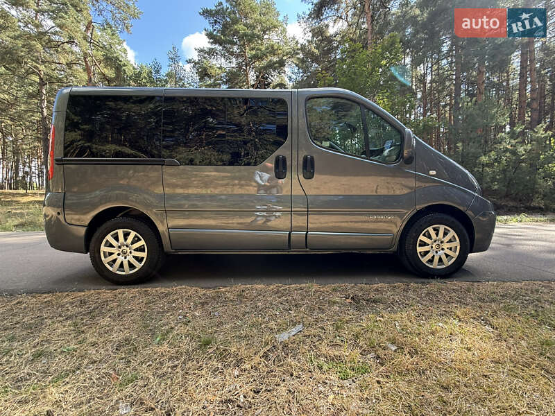 Мінівен Renault Trafic 2014 в Києві