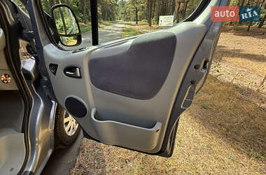 Минивэн Renault Trafic 2014 в 
