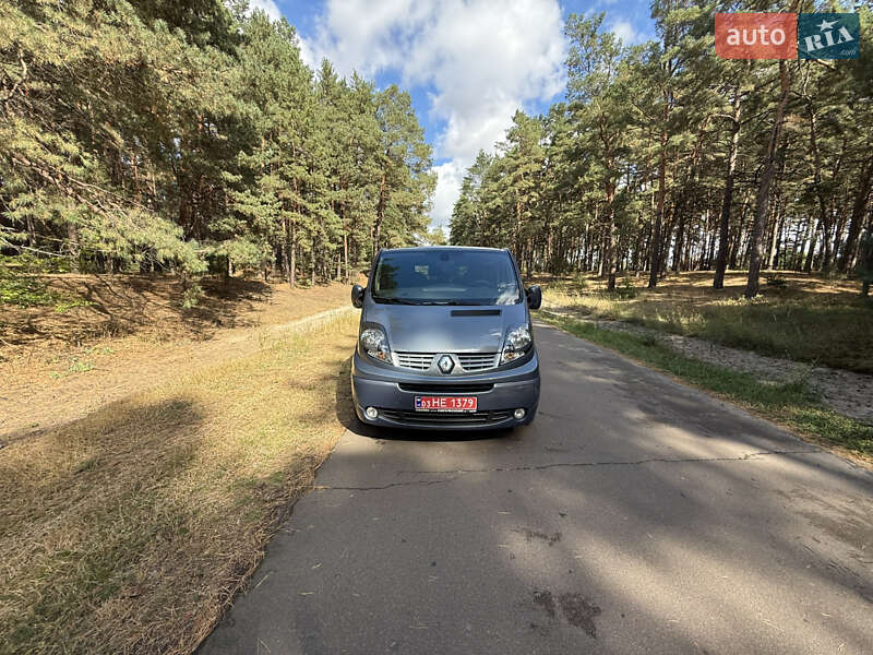 Мінівен Renault Trafic 2014 в Києві