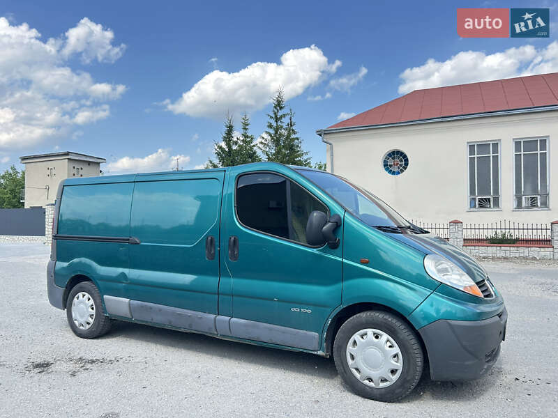 Грузовой фургон Renault Trafic 2006 в Тернополе
