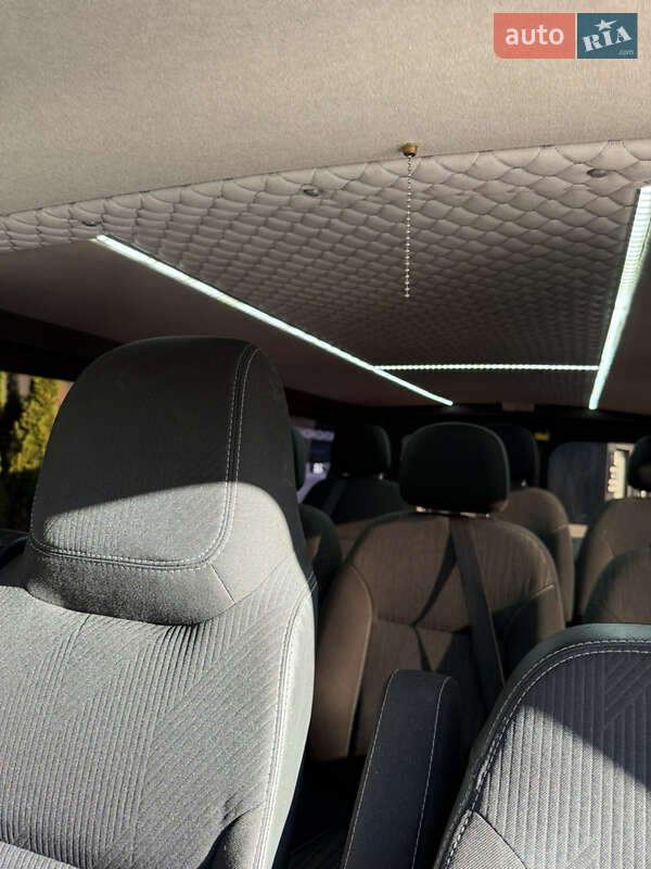 Мінівен Renault Trafic 2020 в Львові