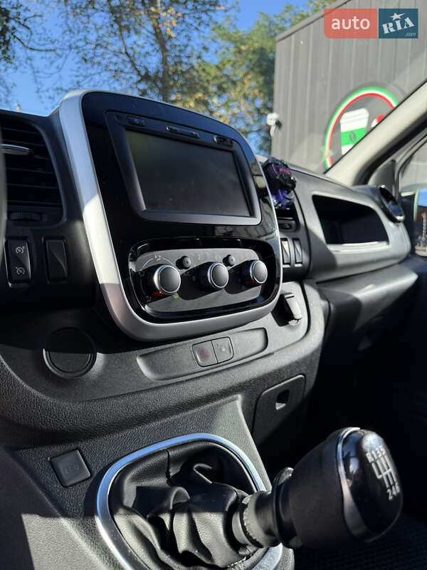 Мінівен Renault Trafic 2020 в Львові