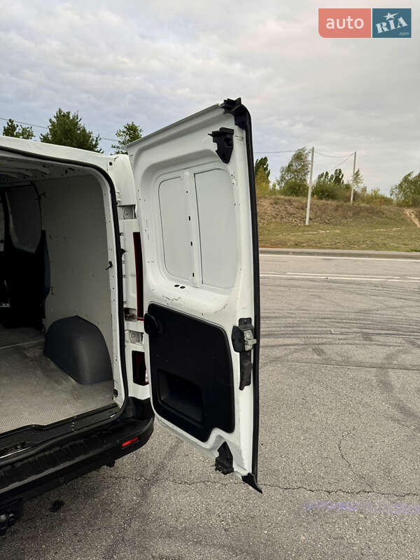 Вантажний фургон Renault Trafic 2018 в Полтаві фото 39 Вантажний фургон Renault Trafic 2018 в Полтаві