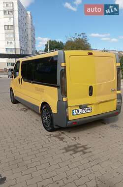 Минивэн Renault Trafic 2002 в 