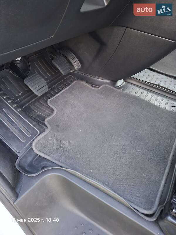 Минивэн Renault Trafic 2021 в Дубно фото 75 Минивэн Renault Trafic 2021 в Дубно