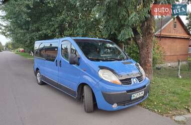 Минивэн Renault Trafic 2007 в Владимире