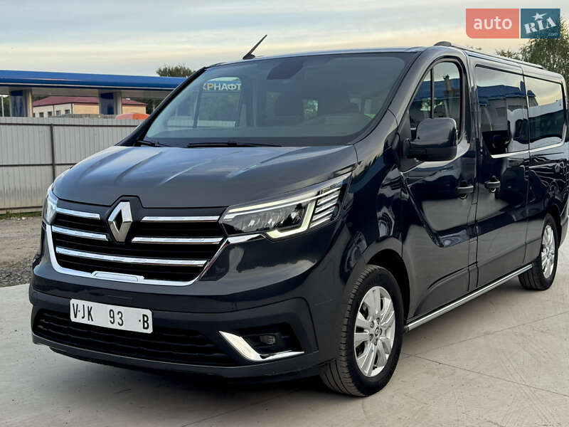 Минивэн Renault Trafic 2022 в Дубно