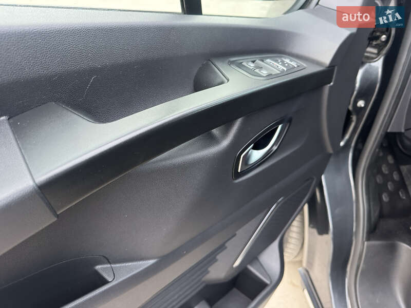 Минивэн Renault Trafic 2022 в Дубно