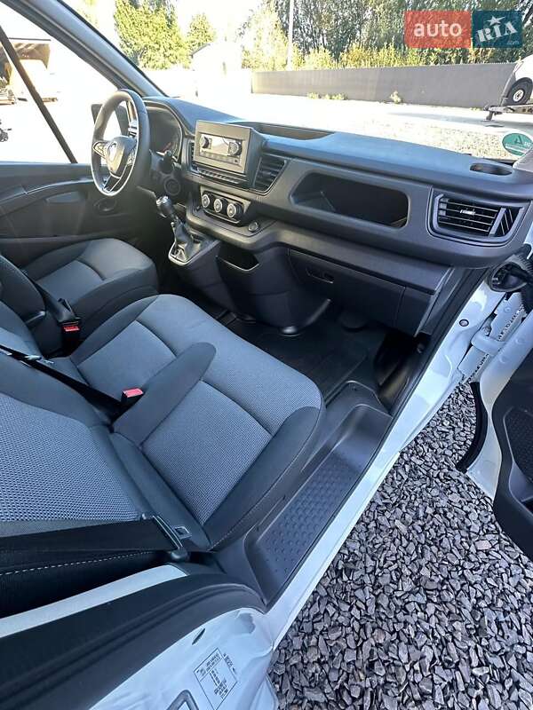 Вантажний фургон Renault Trafic 2022 в Києві