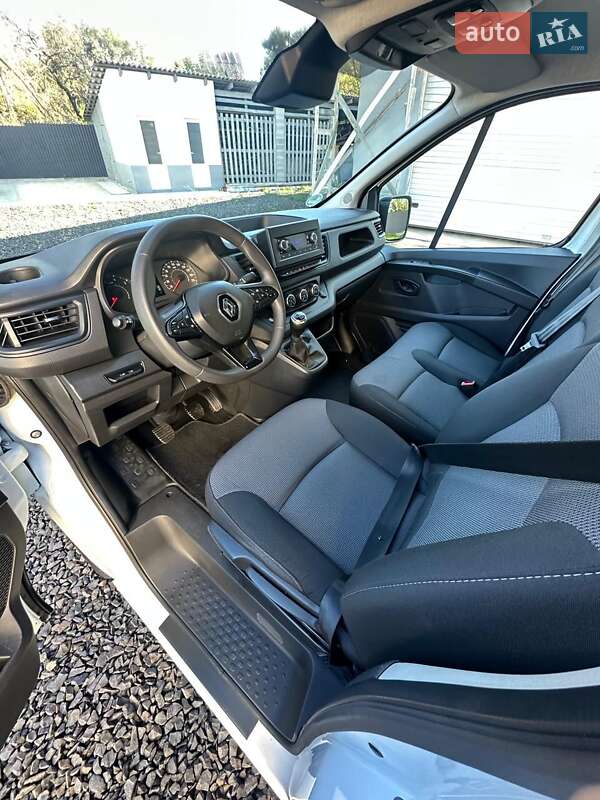 Вантажний фургон Renault Trafic 2022 в Києві